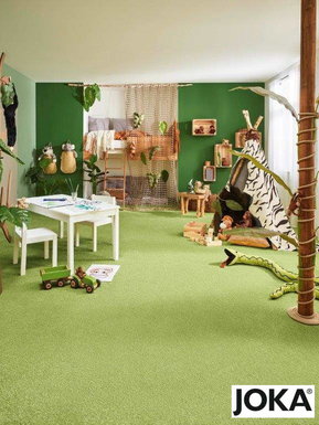 grüner Teppichboden